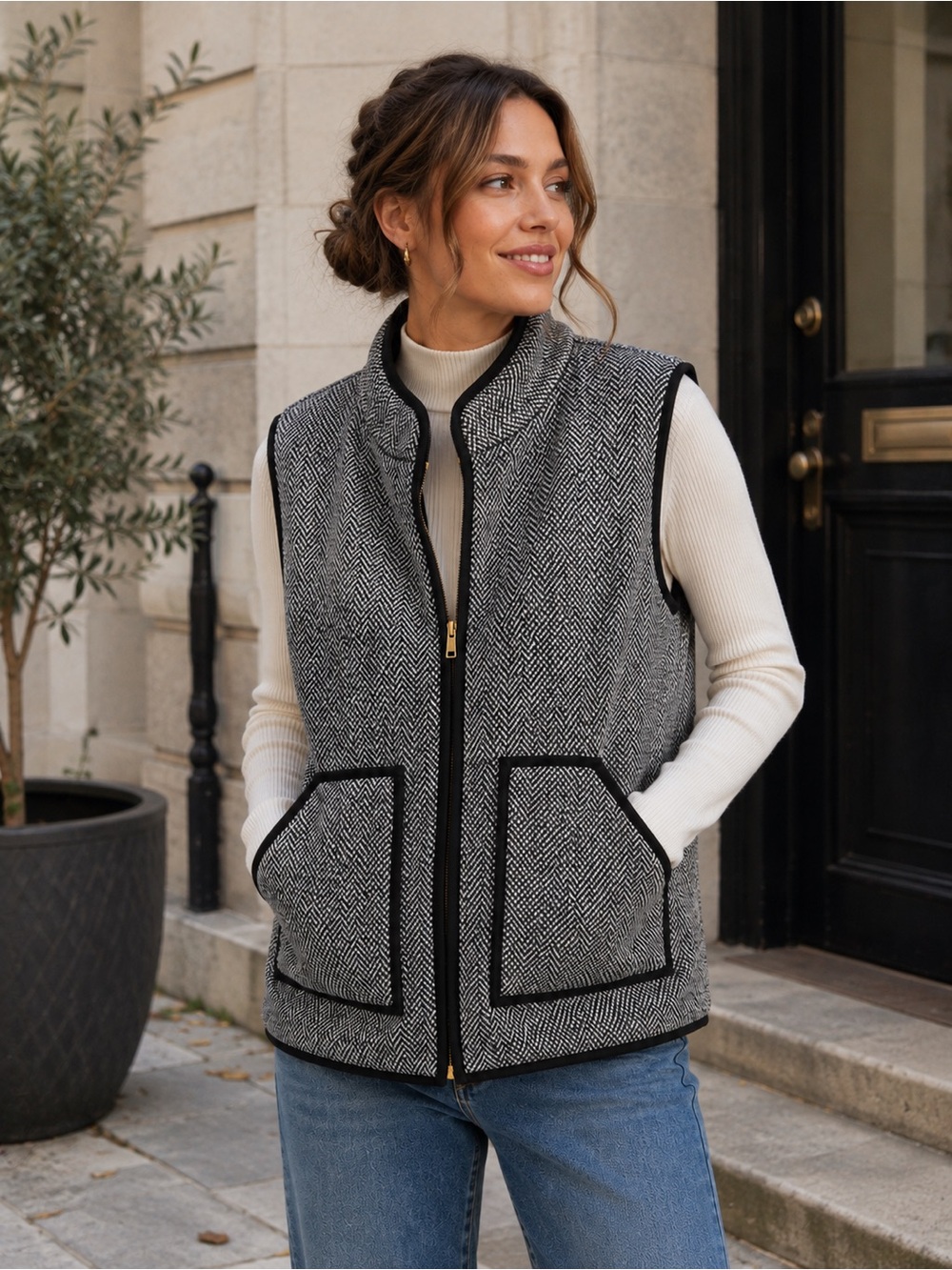 MEROKEETY Black White Herringbone Zip Front Vest Gold Tone Zipper Pockets
